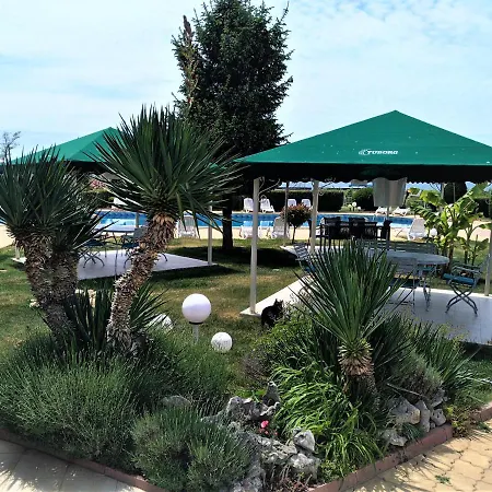 Baratero Marina Апартаменты *