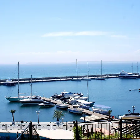 Baratero Marina Апартаменты