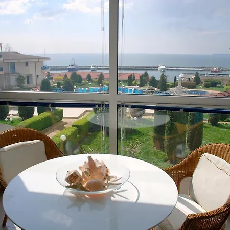 Апартаменты Baratero Marina